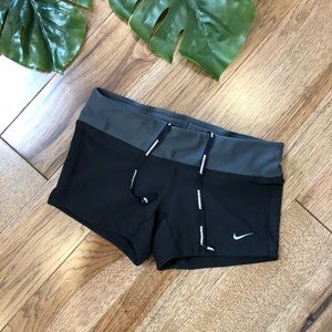 Nike Running 3” short